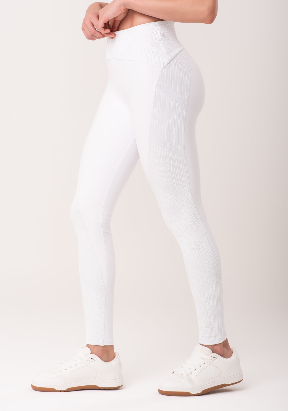 Legging fitness feminina branco com recortes new age