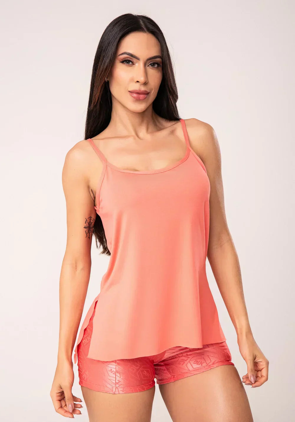 Conjunto Camiseta feminina + Bermuda coral alças finas flow