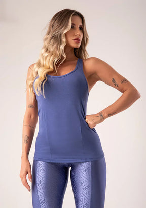 Conjunto Camiseta fitness feminina + Calça Legging azul modelo nadador com recortes flow