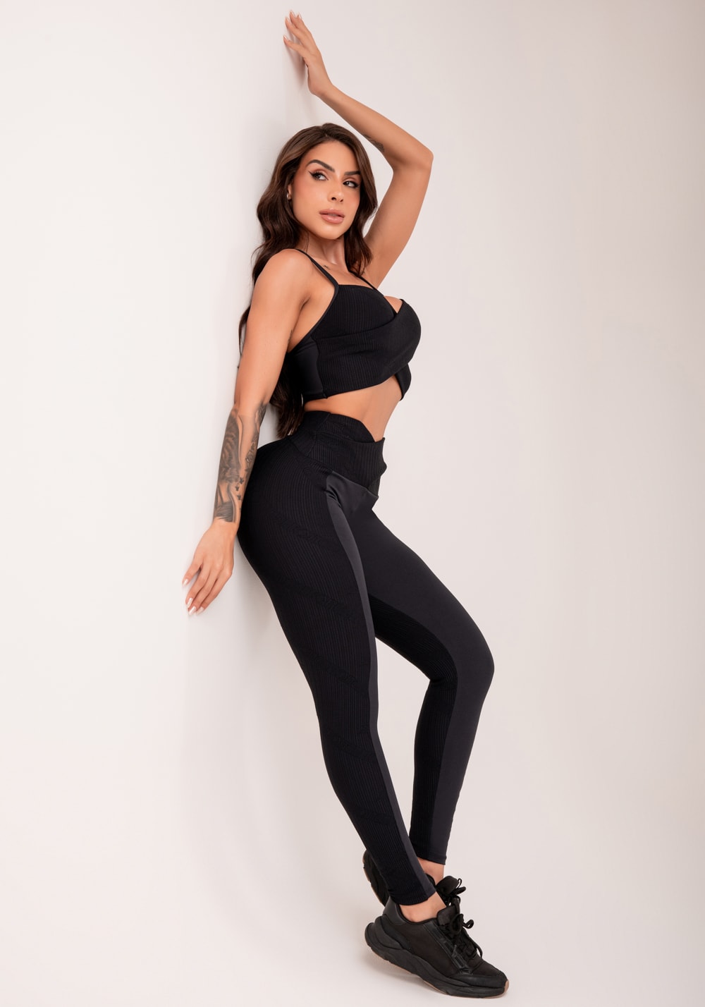 Conjunto Legging + Top fitness feminina preto cós transpassado harmony