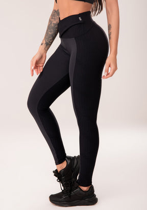 Conjunto Legging + Top fitness feminina preto cós transpassado harmony