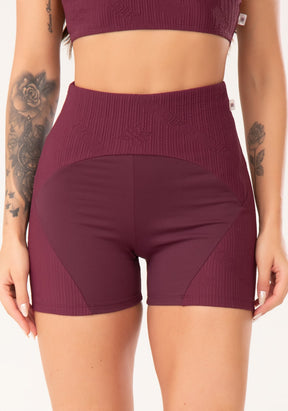 Conjunto Short + Top fitness feminino vinho com recortes texturizados harmony